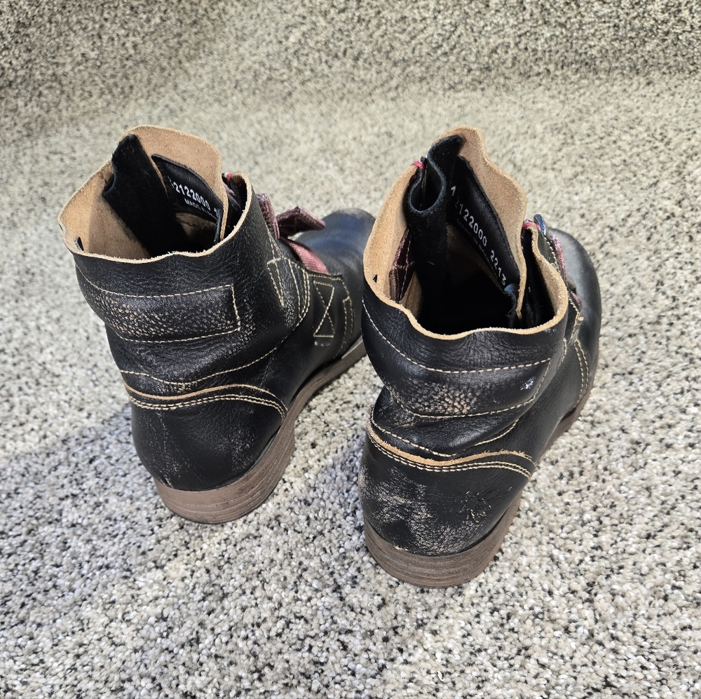 Fly London Black and Burgundy Combat Boots - Picture 4 of 16